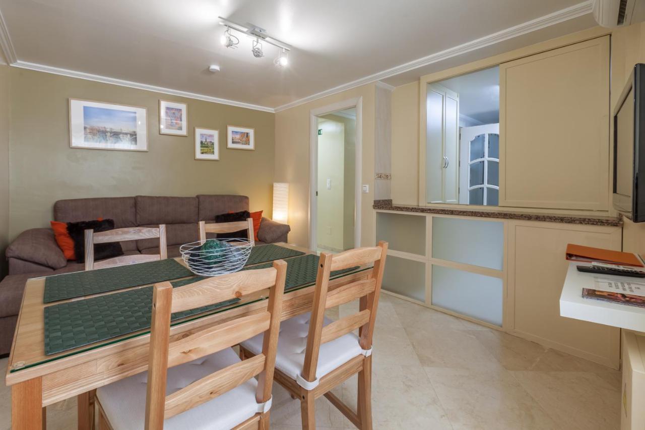 Acogedor Apartamento Junto A La Plaza Del Salvador Sevilla Eksteriør billede